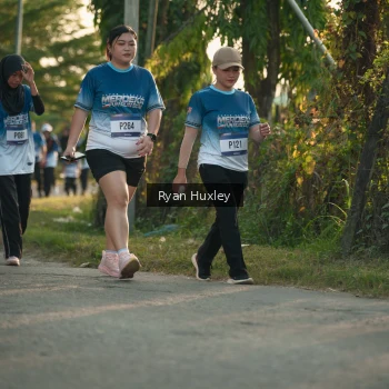 Runner Photo 3471156