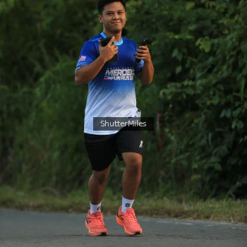 Runner Photo 3471166