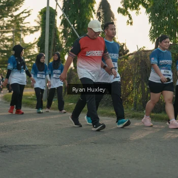 Runner Photo 3471168