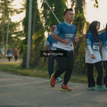 Runner Photo 3471176