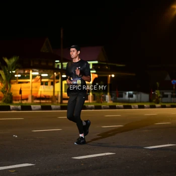 Runner Photo 3471179
