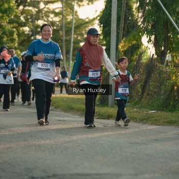 Runner Photo 3471193