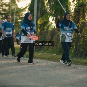 Runner Photo 3471195