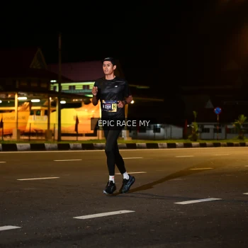 Runner Photo 3471199