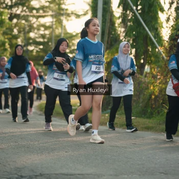 Runner Photo 3471215