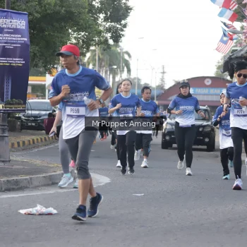 Runner Photo 3471221