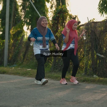 Runner Photo 3471246