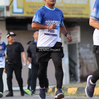 Runner Photo 3471276