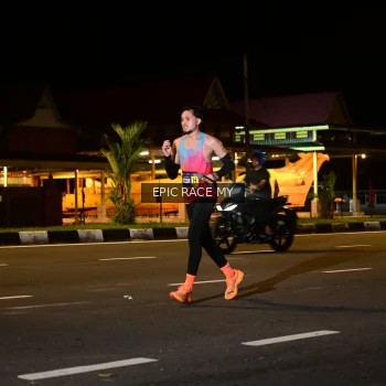 Runner Photo 3471296