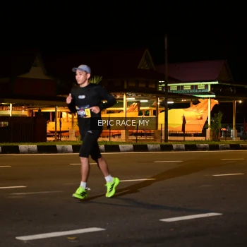 Runner Photo 3471316