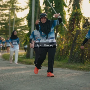 Runner Photo 3471319
