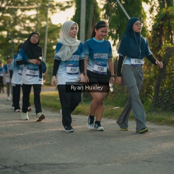 Runner Photo 3471330