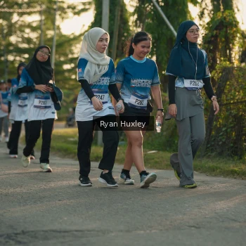 Runner Photo 3471332