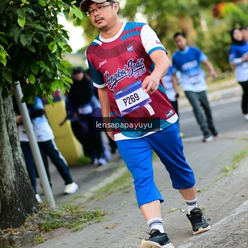 Runner Photo 3471346