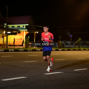 Runner Photo 3471350