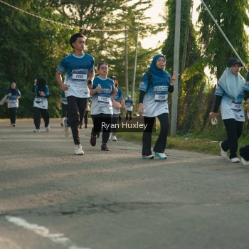 Runner Photo 3471354