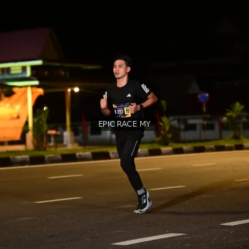 Runner Photo 3471369