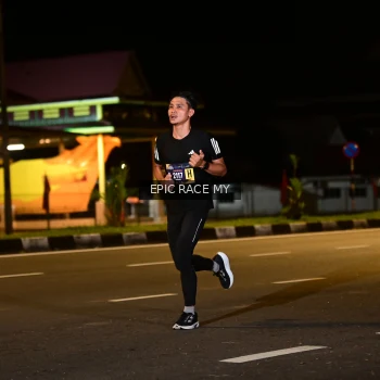 Runner Photo 3471371