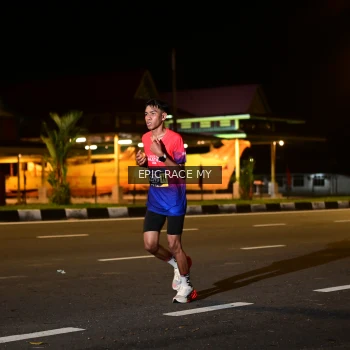 Runner Photo 3471385