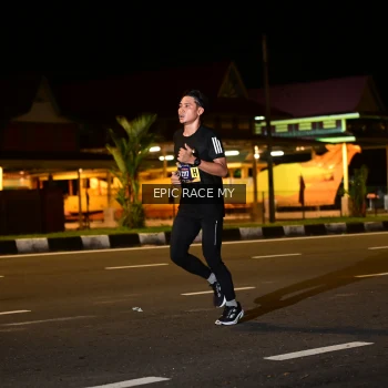 Runner Photo 3471397