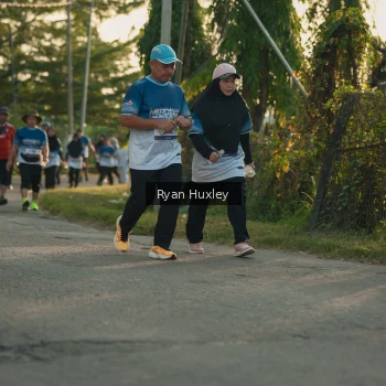 Runner Photo 3471404