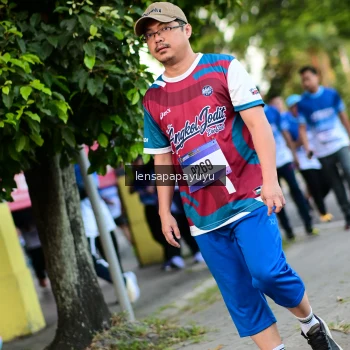 Runner Photo 3471421
