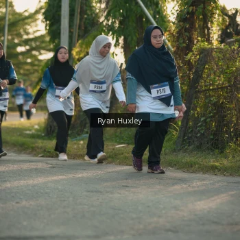 Runner Photo 3471433