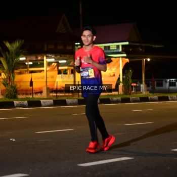Runner Photo 3471446