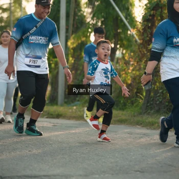 Runner Photo 3471462