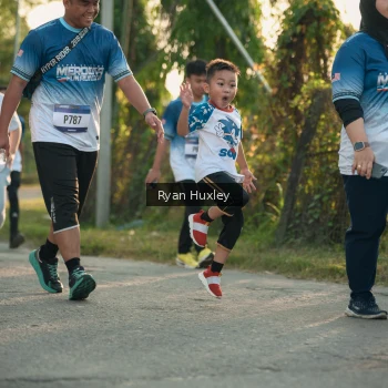 Runner Photo 3471464