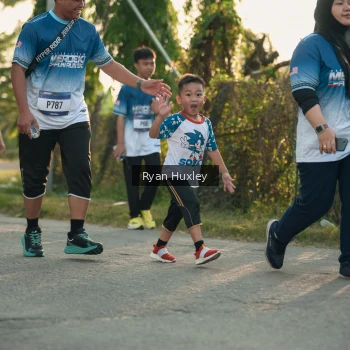 Runner Photo 3471466