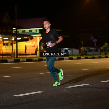 Runner Photo 3471468
