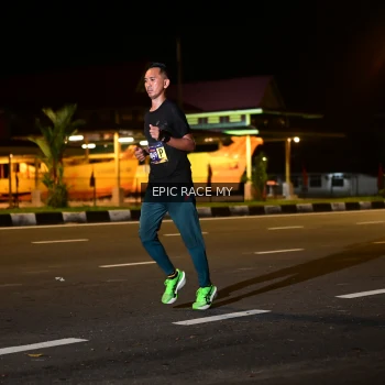 Runner Photo 3471469