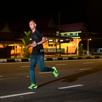 Runner Photo 3471478