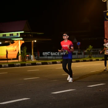 Runner Photo 3471480
