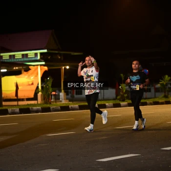 Runner Photo 3471495