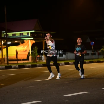 Runner Photo 3471497