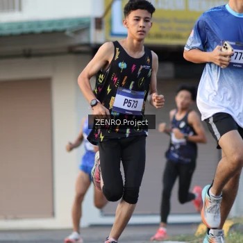 Runner Photo 3471505