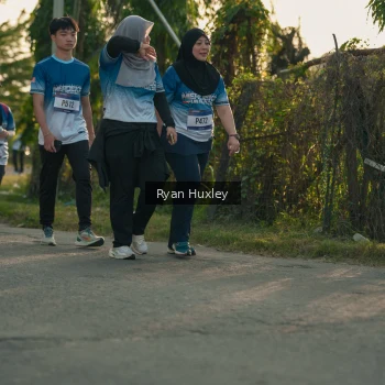 Runner Photo 3471535