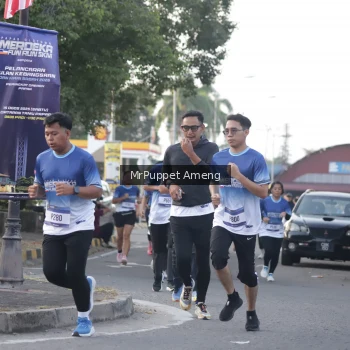 Runner Photo 3471537