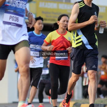 Runner Photo 3471538