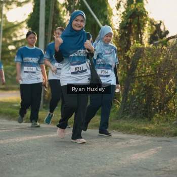 Runner Photo 3471554