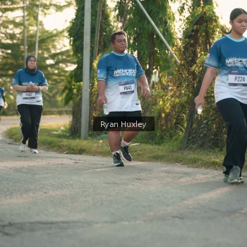 Runner Photo 3471560