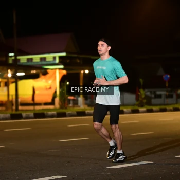 Runner Photo 3471565