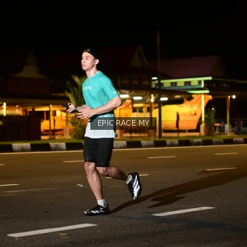 Runner Photo 3471583