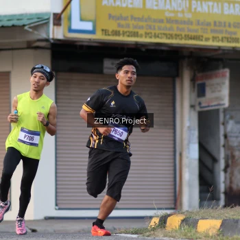 Runner Photo 3471604