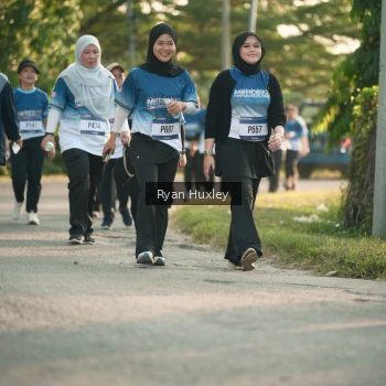 Runner Photo 3471609