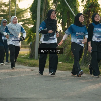 Runner Photo 3471626