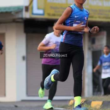 Runner Photo 3471639