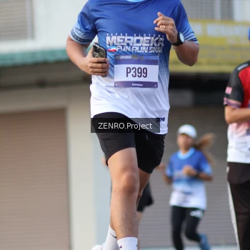 Runner Photo 3471658